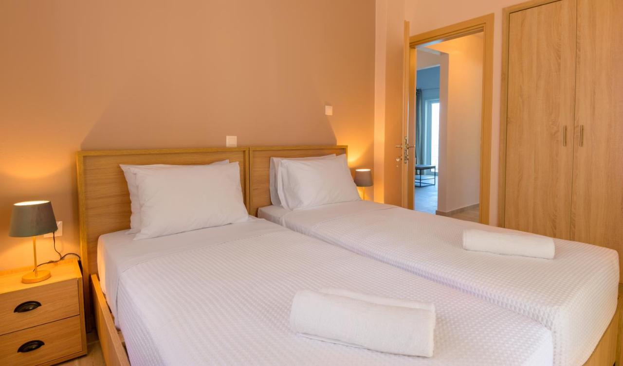 Margarita'S Seafront Luxury Apartment Elounda Eksteriør bilde
