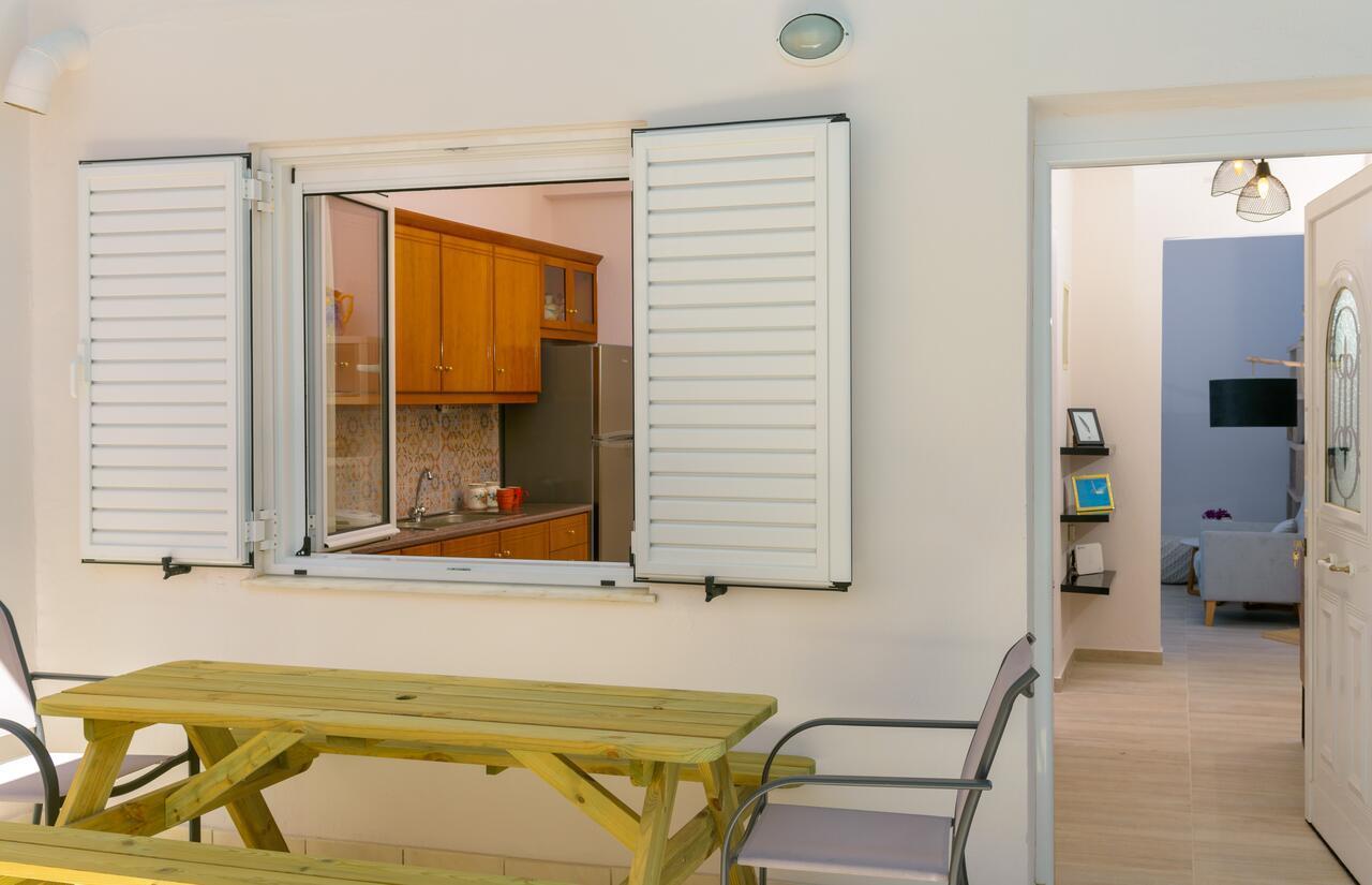 Margarita'S Seafront Luxury Apartment Elounda Eksteriør bilde