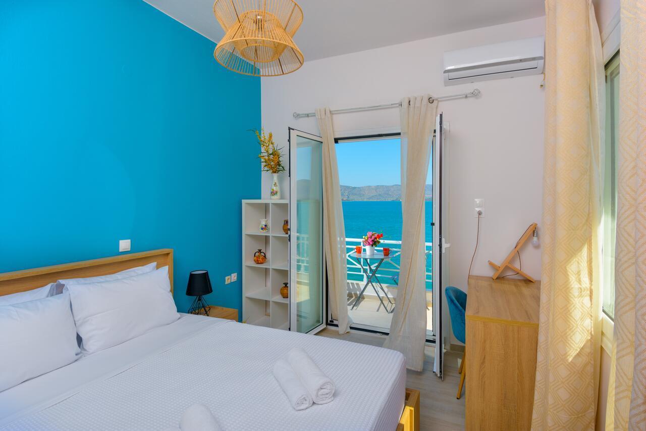 Margarita'S Seafront Luxury Apartment Elounda Eksteriør bilde