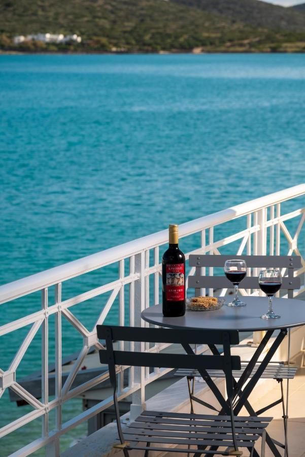 Margarita'S Seafront Luxury Apartment Elounda Eksteriør bilde